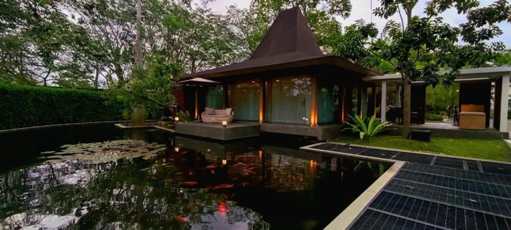 Djoglo Luxury Bungalow Wendit Eksteriør billede